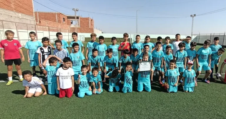 Football Field in Kairouan - Dhahbi - Explore the Beauty of Kairouan: Discover our Products